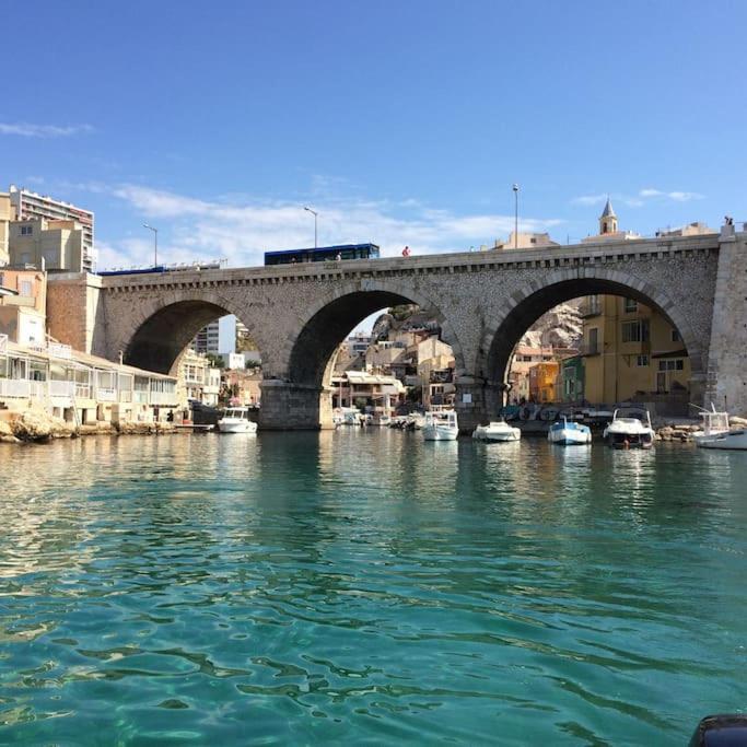 マルセイユ Vallon Des Auffes : Le Cabanon De Mireilleヴィラ エクステリア 写真